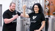 Carmen und Werner Krauss haben gemeinsam mit Kiera und Spencer Chaplin dreierlei edle Brände auf ...