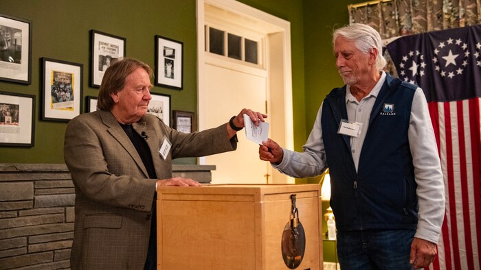 Les Otten was the first to step up to the ballot box.