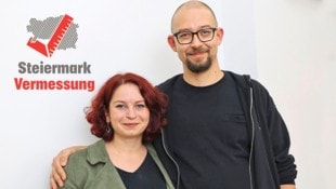 Birgit Posch und Florian Dinius kandidieren heuer erstmals für die steirische KPÖ.  (Bild: Krone KREATIV/Christian Jauschowetz)