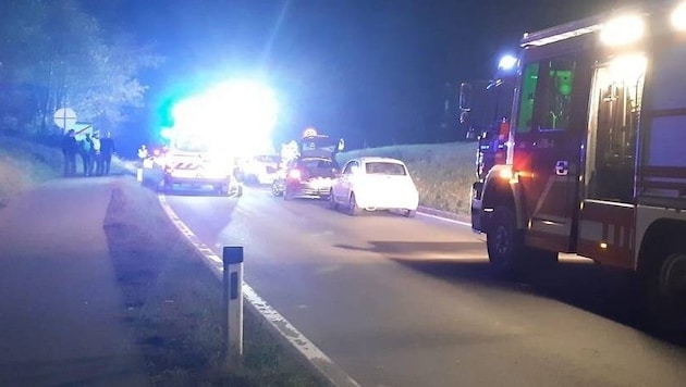 Feuerwehreinsatz nach dem Unfall auf der L4.  (Bild: Feuerwehr Langen bei Bregenz)