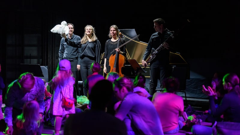 Ob mit FOb mit Familie oder allein: Der Tag der offenen Tür des Bruckner Orchesters Linz bietet Erlebnisse für Groß und Klein. (Bild: PETRA MOSER)