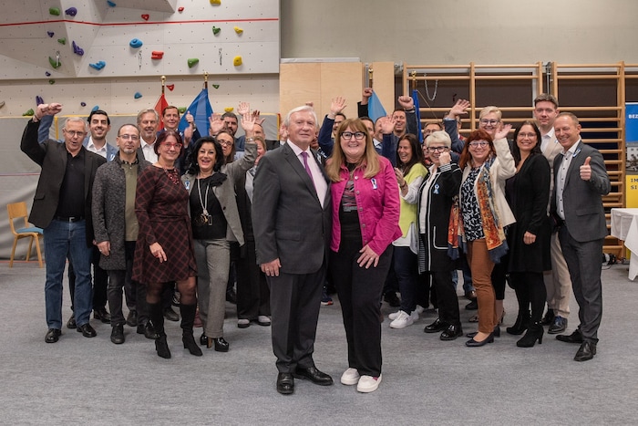 Klaudia Osztovics was elected as the new mayor almost unanimously. 