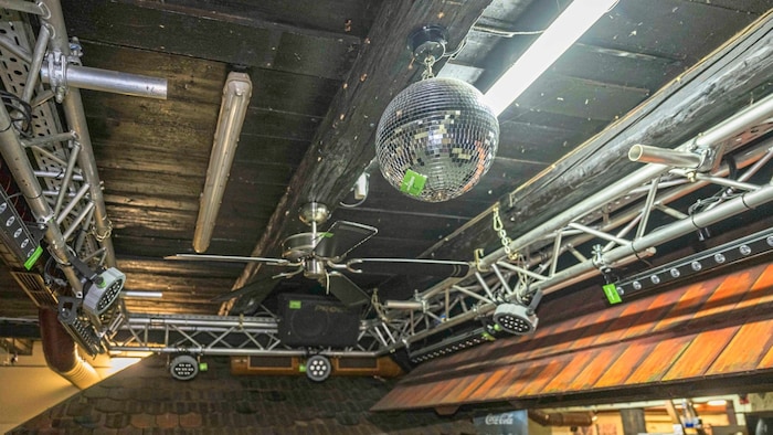 Diese Objekte können ersteigert werden.