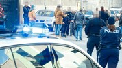 Tatrekonstruktion im 2. Bezirk samt Polizei-Großaufgebot, Beschuldigtem und Drohne.