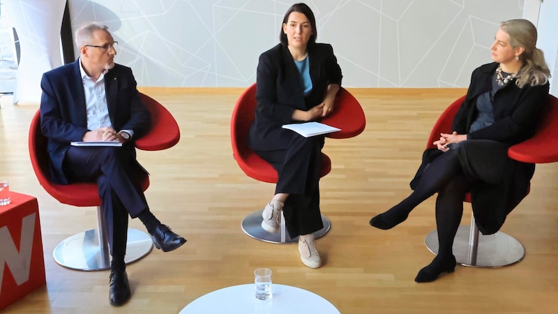 Talking about the transfer or takeover of businesses: Christian Frick, WK boss Barbara Thaler (center) and Katharina Schnitzer-Zach. Last year, exactly 718 companies in Tyrol were handed over from one boss to the next. (Bild: Birbaumer Christof)