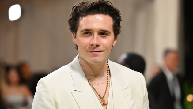 Brooklyn Beckham talks about Prince William's private life on a talk show. (Bild: APA/AFP/Angela WEISS)