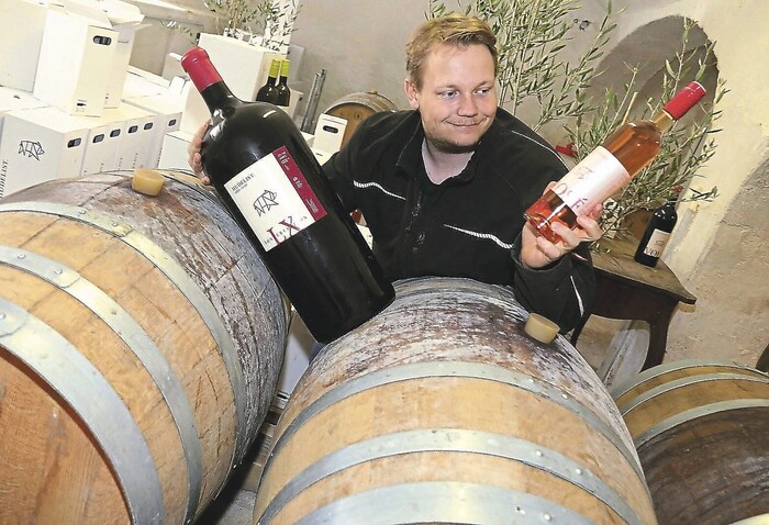 Auch der Klagenfurter Weinbauer Tobias Hudelist öffnet seine Kellertüren.