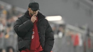 Der Sieg des FC Bayern wurde von einem Todesfall überschattet. (Bild: AFP/APA/Tobias SCHWARZ)