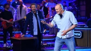 Thomas Gottschalk war zu Gast bei Stefan Raabs Show „Du gewinnst hier nicht die Million bei Stefan Raab“. (Bild: RTL / Raab Entertainment / Julia Feldhagen)