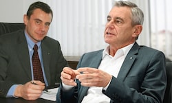 Heinrich Schaller vor 20 Jahren und heute: Auf dem linken Foto war er gerade in den Vorstand der ...