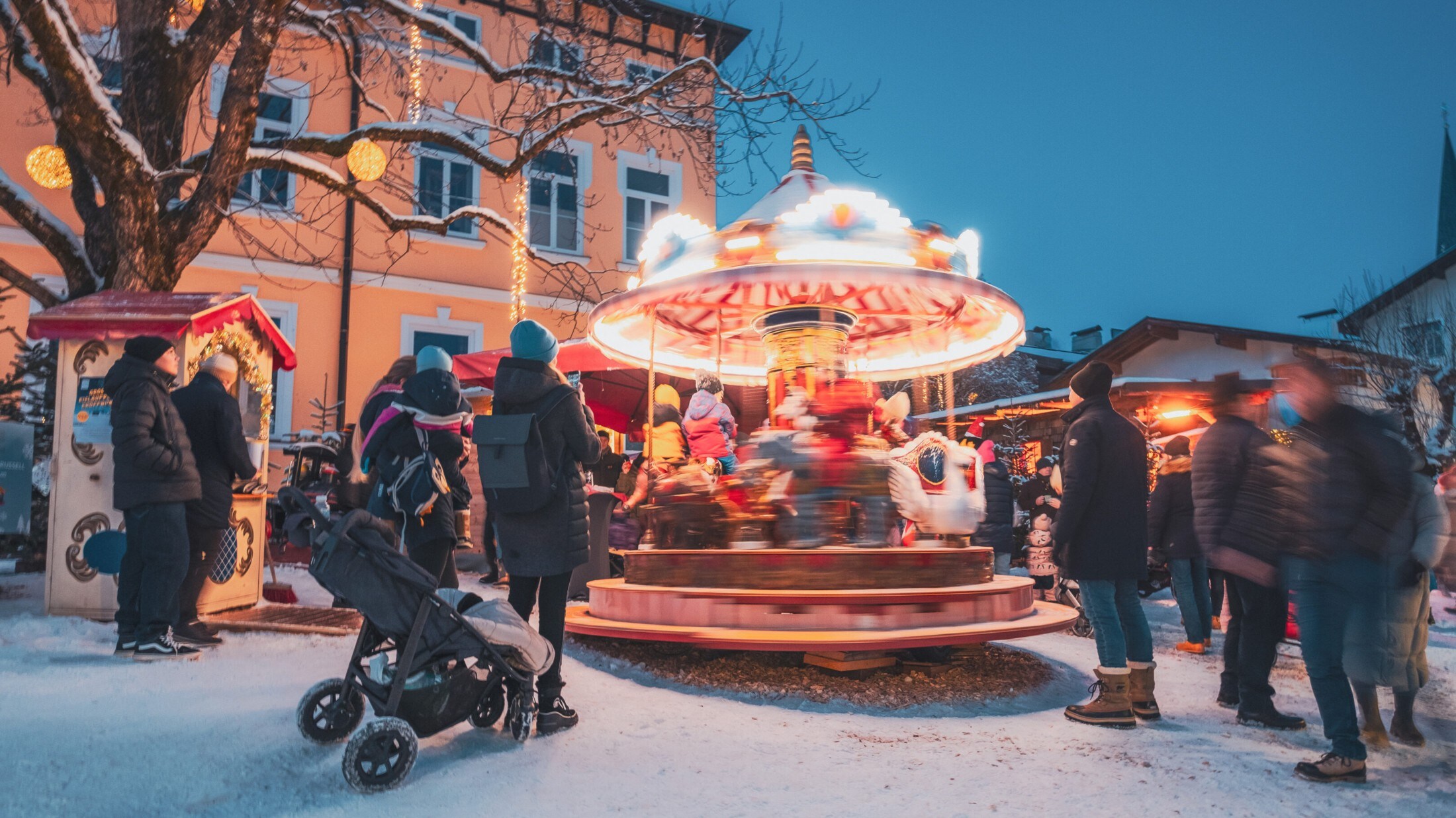 Magic Krone Contemplative atmosphere - Christmas magic in the center of Kitzbühel ...