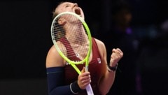 Barbora Krejcikova bejubelt ihren Halbfinal-Einzug. (Bild: AFP/APA/Fayez NURELDINE)