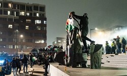 Etwa 200 Demonstranten hatten nach einem Bericht des TV-Senders NOS versucht, zum Stadion zu ...
