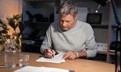 Schreibt Vizekanzler Robert Habeck hier an seiner „Kanzlerrede“?