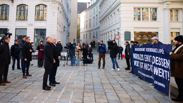 National Council President Walter Rosenkranz (FPÖ) was prevented from commemorating the November pogroms on Friday .... (Bild: APA/Eva Manhart)