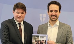 MA-35-Leiter Georg Hufgard-Leitner und Vizebürgermeister Christoph Wiederkehr zogen ...
