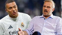 Didi Hamann (rechts) geht mit Kylian Mbappe hart ins Gericht. (Bild: AFP/APA/OSCAR DEL POZO, Mario Urbantschitsch)