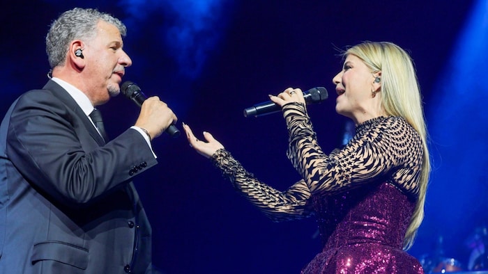 Beatrice Egli also joined Rossi on stage in Innsbruck.