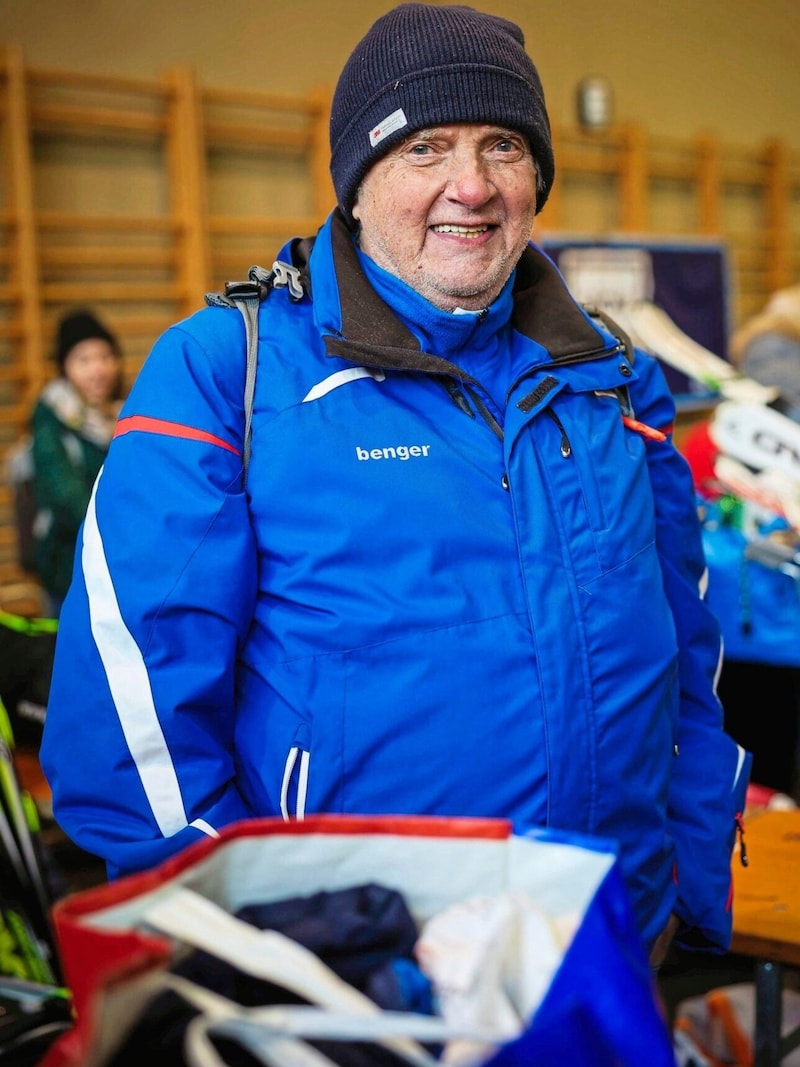 Othmar Kupp sells at the fair: He praises the overall organization. (Bild: Scharinger Daniel/Pressefoto Scharinger © Daniel Scharinger)