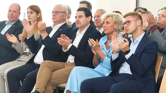 Im Gemeindezentrum von Antau fanden sich türkise Funktionäre aus allen Landesteilen ein.