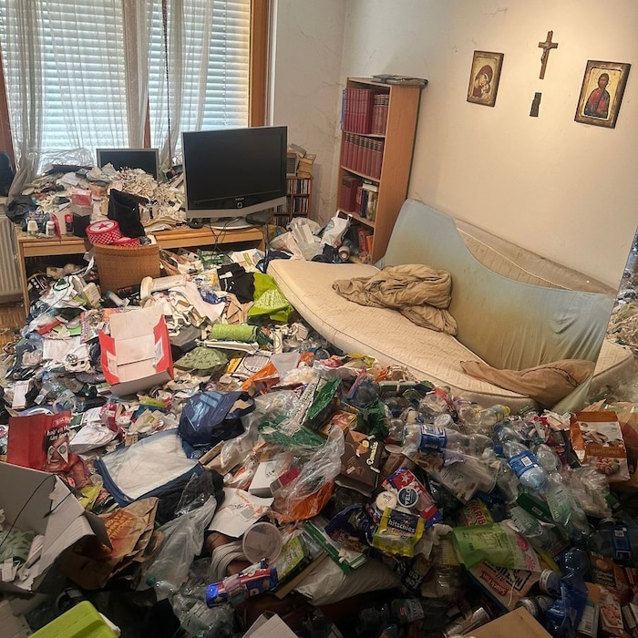 There are also said to be a lot of messies among pastoral workers.