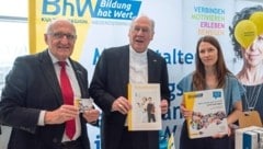 Auch Bischof Alois Schwarz war Gast bei der Freiwilligen-Messe im Regierungsviertel St. Pölten. (Bild: Molnar Attila/Attila Molnar)