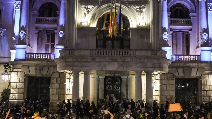 The rally itself was still peaceful.