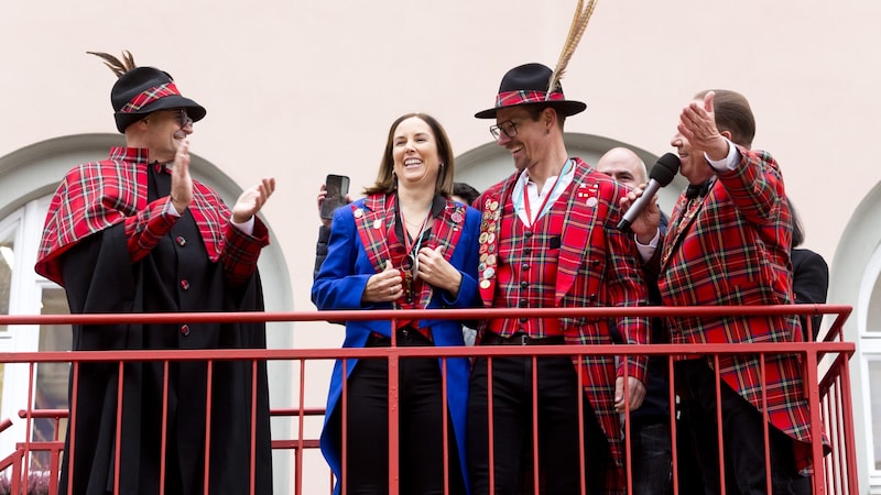 Prinz Cornelius I. und Prinzessin Isabelle I. dankten ab. (Bild: Mathis Fotografie)