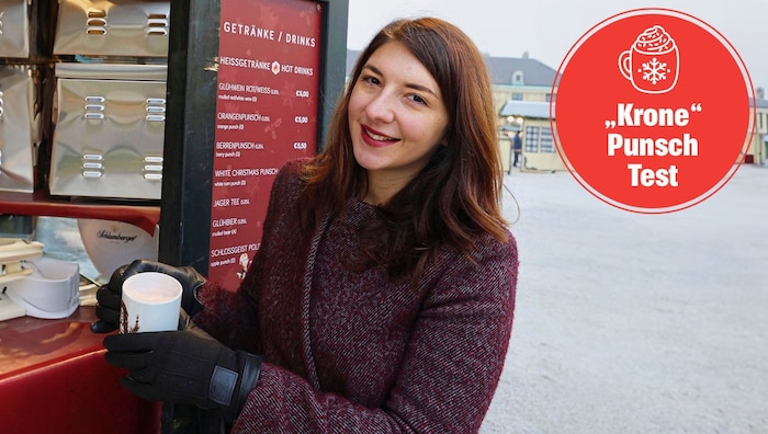 Redakteurin Kathi Mötzl kostet sich durch das Punsch-Sortiment. 
