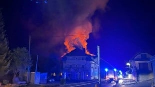 Für den Brand an einem Mehrparteienhaus hat sich ein Bad Bleibberger zu verantworten.  (Bild: FF Bad Bleibberg)