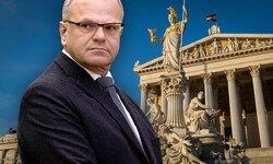 Der blaue Ex-Spitzenpolitiker Hans-Jörg Jenewein feiert für die Freiheitlichen ein ...