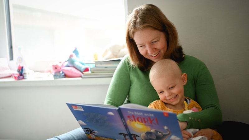 Mom Daniela looks after her sick daughter around the clock. (Bild: Wenzel Markus/Markus Wenzel)