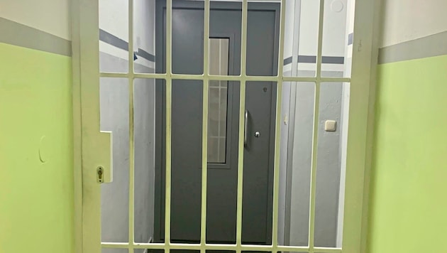 Das Duo sitzt nun hinter Gittern