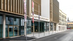 Im neuen Welser Amtsgebäude sorgt die Dienstfreistellung eines Mitarbeiters für Wirbel. Er soll ...