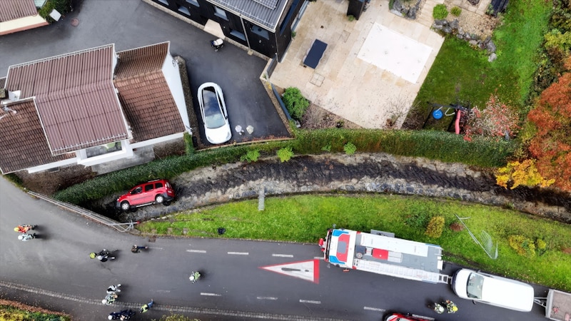 Die Lenkerin wurde beim Unfall leicht verletzt. (Bild: Maurice Shourot)