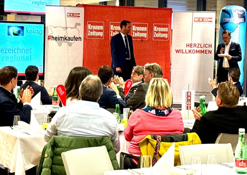 Gute Stimmung bei der Award-Verleihung „ausgezeichnet regional“. (Bild: Evelyn Hronek)