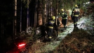 Unfall am Mittwochabend auf der Gaberlstraße (Bild: Thomas Zeiler)