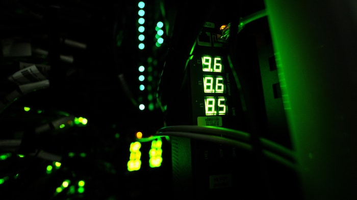 The new "crisis computer" is equipped with more than 19,000 processor cores.
