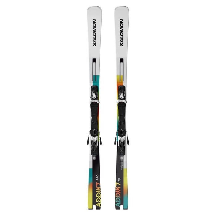 Der Addikt Pro 76 ist ein Ski für alle, die stets neue Limits auf der Piste erreichen wollen und nach der perfekten Kombination zwischen Stabilität und Performance suchen.