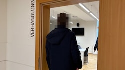 Der Vater gesteht im Wiener Landl, dass er Heroin zuhause hatte. Die Mutter ahnte davon nichts.