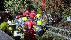 18 Feuerwehrleute aus Wartberg waren vor Ort. (Bild: BFVMZ/FF Wartberg)