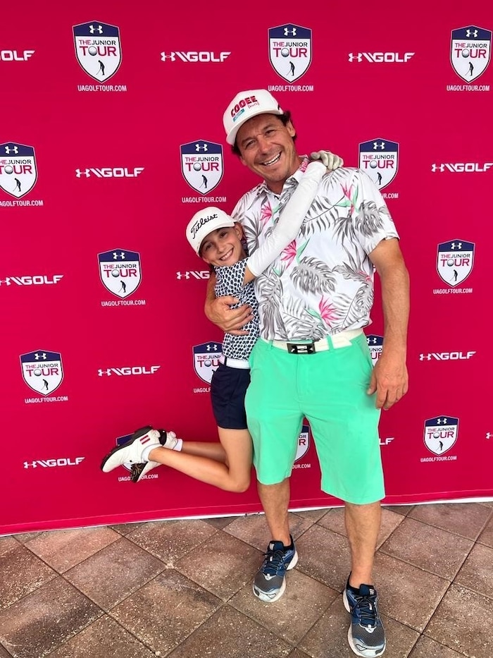 Rainers Tochter Samira (li.) ist ein großes Golf-Talent.