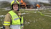 Christopher Fischer von der Feuerwehr St. Gilgen leitete den Einsatz, die Löscharbeiten waren ...