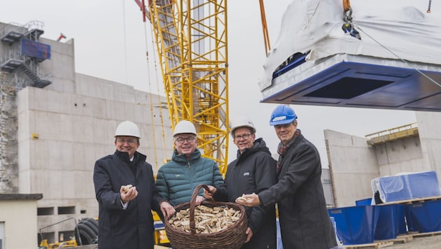 Die 50-Tonnen-Turbine wird die Energiewende in St. Pölten ankurbeln. (Bild: DANIELA MATEJSCHEK)