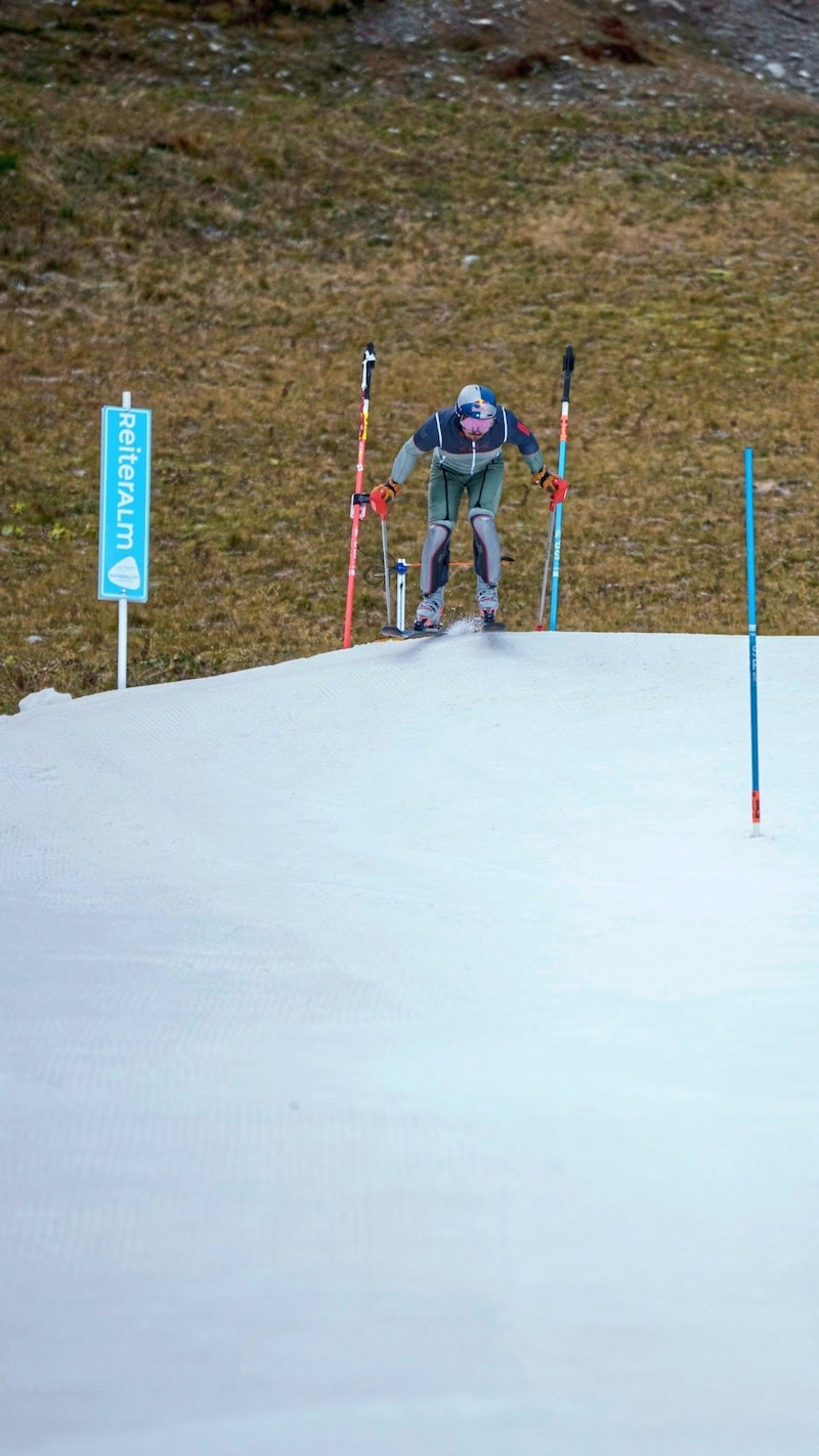 Marcel Hirscher absolvierte auf der Reiteralm schon Trainingsläufe. (Bild: Christoph Oberschneider/Red Bull)