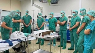 Angehende Mediziner: Das Land fördert Studenten mit einem Stipendium. Im Gegenzug verpflichten sie sich, danach für fünf Jahre im Burgenland als Ärzte zu arbeiten (Symbolfoto). (Bild: Gesundheit Burgenland)