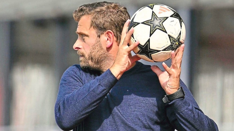 Jürgen Säumel as Sturm coach in the UEFA Youth League (Bild: GEPA/GEPA pictures)