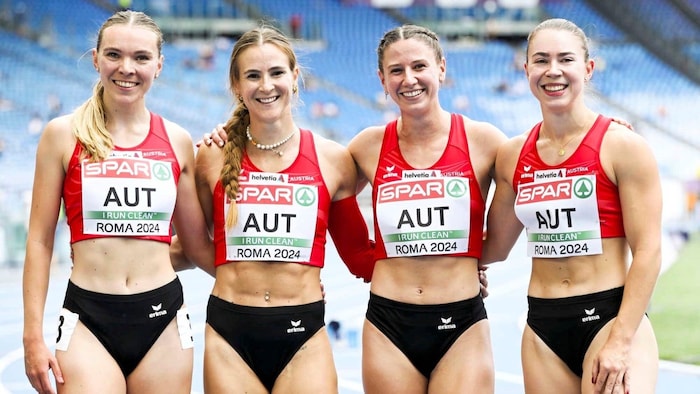 Die 4 x 100 m  Damen-Staffel mit den Steirerinnen Viktoria Willhuber (l.), Karin Strametz (2. ...