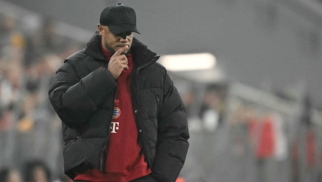 Vincent Kompany has to add another player to the injured list. (Bild: AFP/APA/Tobias SCHWARZ)