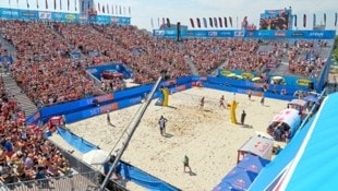 Das Beach-Spektakel begeisterte vor allem auf der Donauinsel die Massen. (Bild: Gradwohl Gerhard/KRONENZEITUNG FOTO GERHARD GRADWOHL)